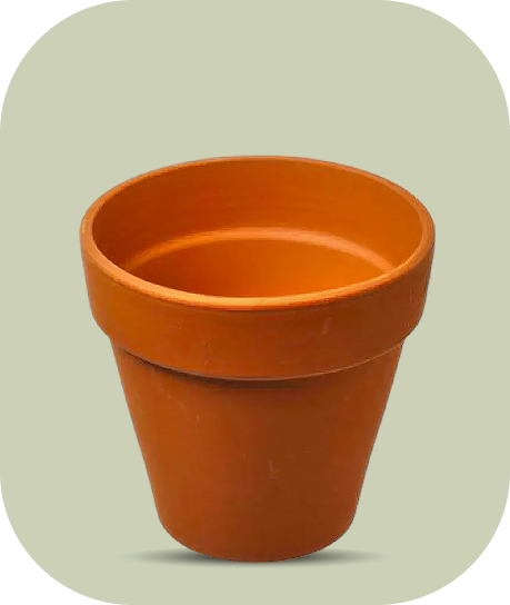 Maceta tradicional de terracota color arcilla, con forma cónica y borde superior ancho.